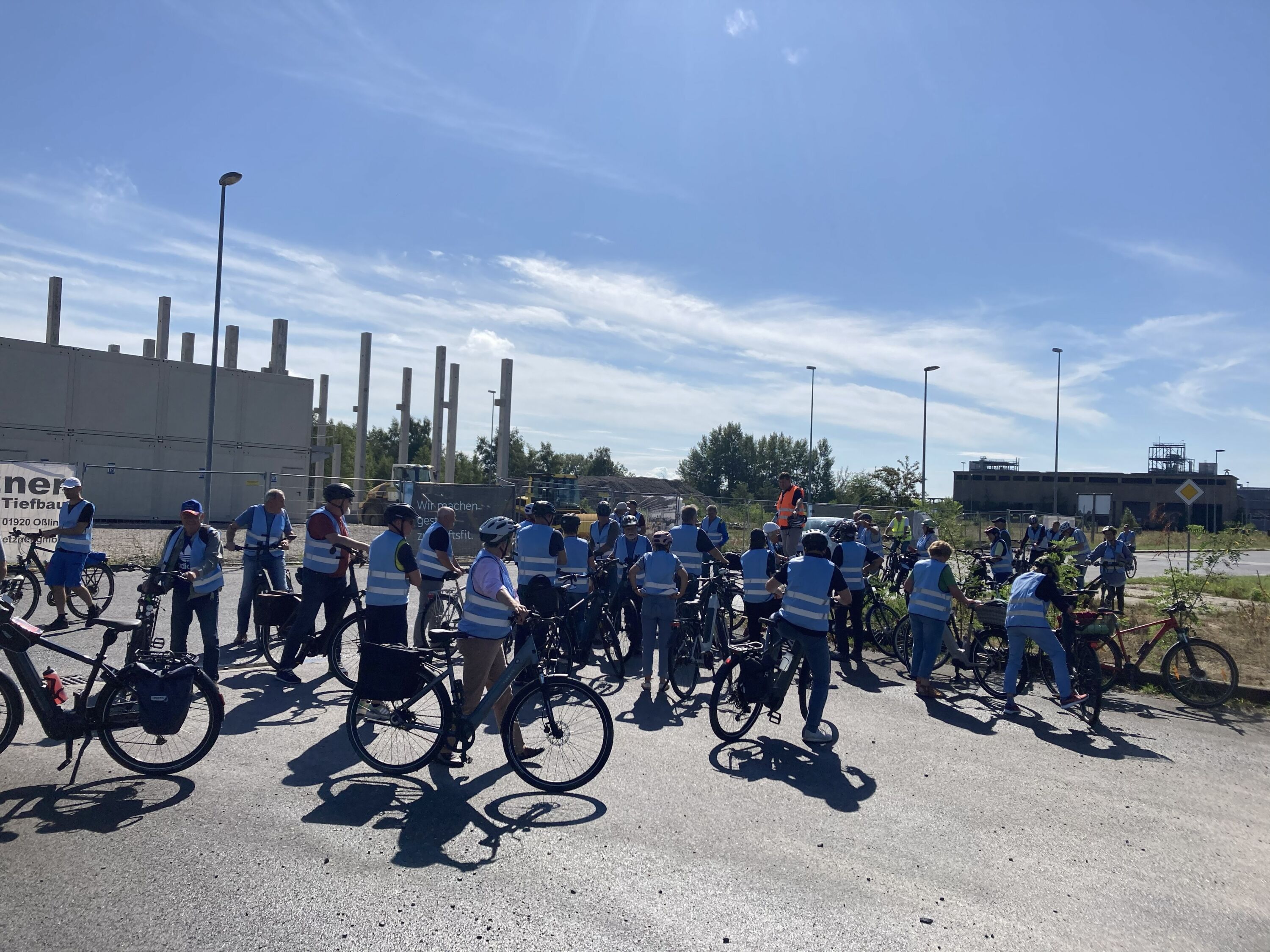 Zur Radtour durch den Industriepark Schwarze Pumpe wird am 26. Juni 2026 eingeladen.
