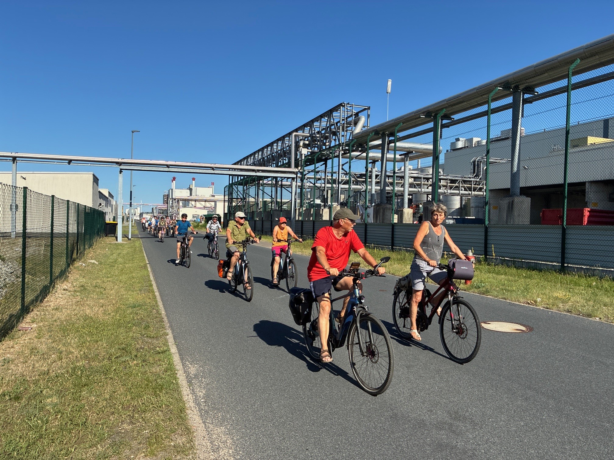 Die STADTRADELN-Abschlusstour 2026 in der Stadt Spremberg führte durch den Industriepark Schwarze Pumpe.