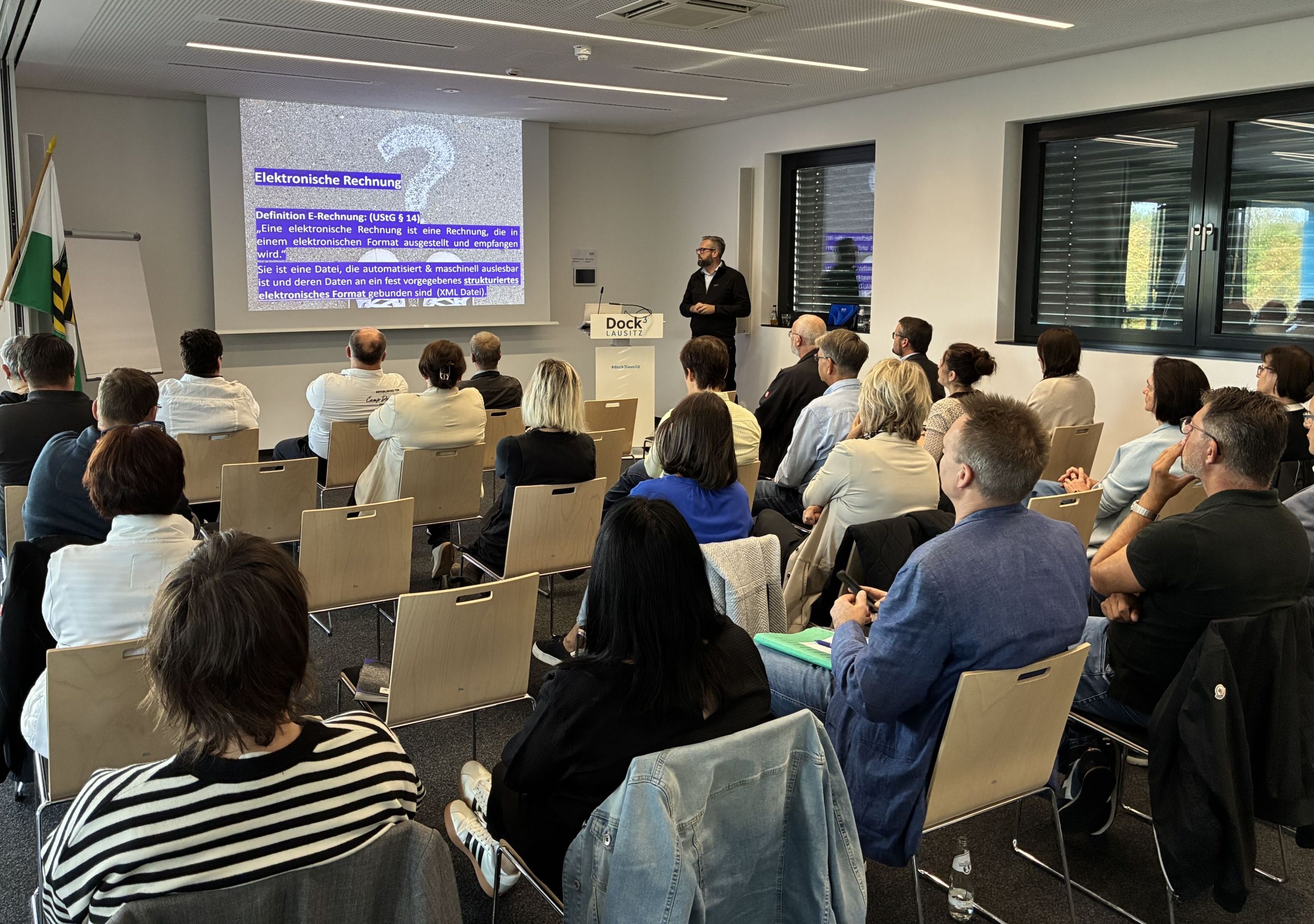 Unternehmerfrühstück am 22.09.2026 im Dock3 Lausitz zum Thema "Einführung der E-Rechnung".
